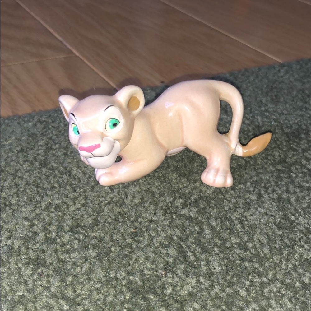 Nala The Lion King Ceramic Disney Figurine